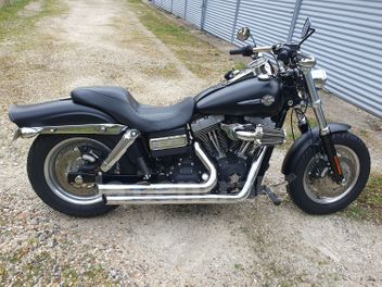 HARLEY DAVIDSON DYNA FAT BOB 1584 NOIR