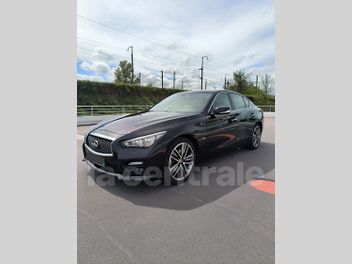 INFINITI 