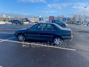 PEUGEOT 
