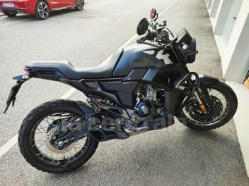 ZONTES CAFE RACER 125