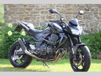 KAWASAKI Z 750 R BLACK EDITION