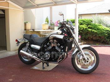 YAMAHA V-MAX 1200