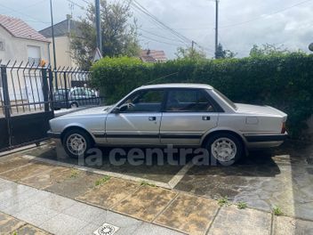 PEUGEOT 