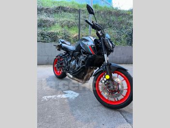 YAMAHA MT-07 690