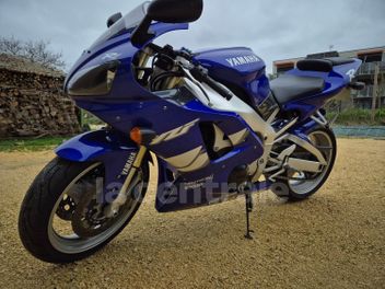 YAMAHA YZF R1 1000