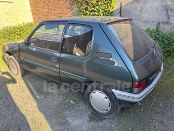 PEUGEOT 