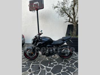 YAMAHA MT-07 690