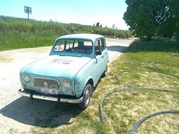 RENAULT 