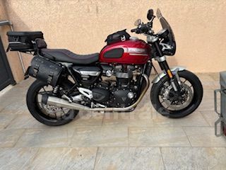 TRIUMPH SPEED TWIN 1200