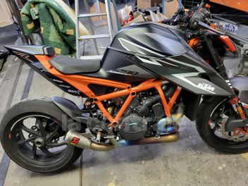 KTM SUPER DUKE 1290 R