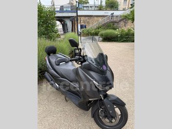 YAMAHA TRICITY 300