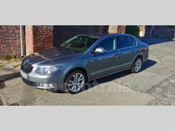 SKODA SUPERB 2 II 3.6 V6 FSI 260 4X4 PRAHA DSG