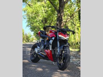 DUCATI STREETFIGHTER V2 955