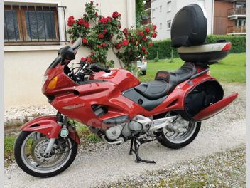 HONDA DEAUVILLE 650