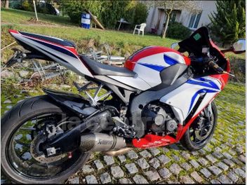 HONDA CBR 1000 RR