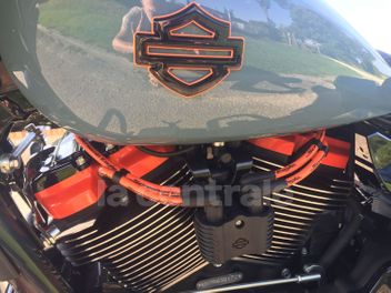 HARLEY DAVIDSON CVO STREET GLIDE 1923