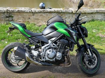KAWASAKI Z 900 900