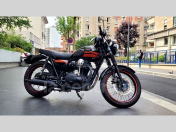 KAWASAKI W 800