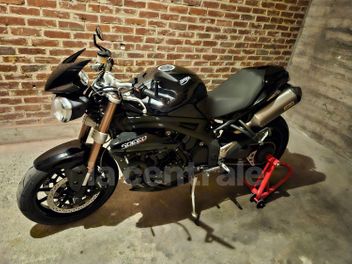 TRIUMPH SPEED TRIPLE 1050