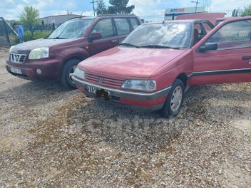 PEUGEOT 