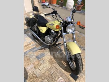 SUZUKI GZ MARAUDER 125