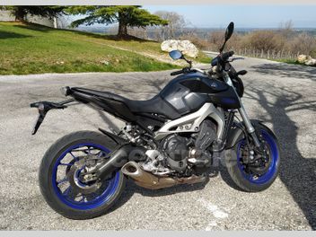 YAMAHA MT-09 850