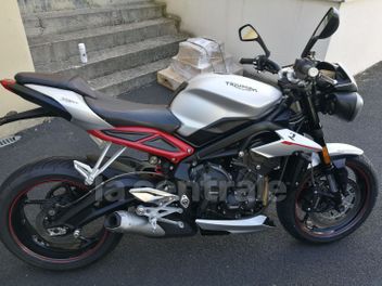 TRIUMPH STREET TRIPLE 765 R