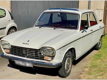 PEUGEOT 