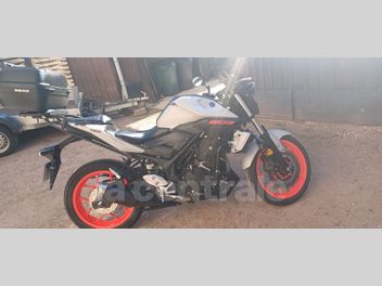 YAMAHA MT-03 300