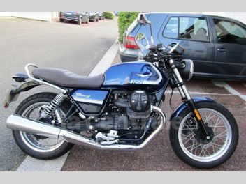 MOTO GUZZI V7 850 STONE