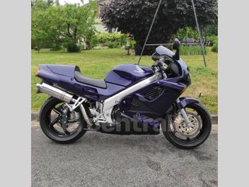 HONDA VFR 750