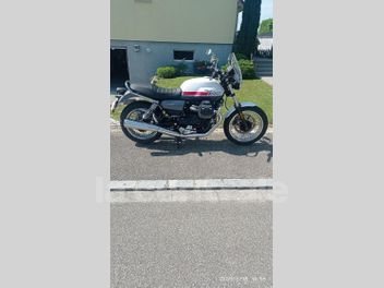 MOTO GUZZI V7 850 STONE
