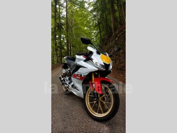 YAMAHA YZF R125 125