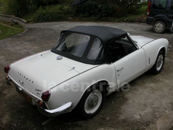 TRIUMPH 