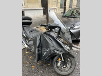 KYMCO AK 550