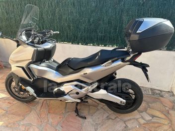 HONDA INTEGRA 750