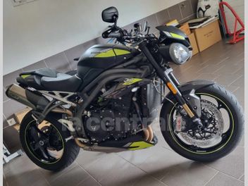 TRIUMPH SPEED TRIPLE 1050 RS