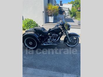 HARLEY DAVIDSON TOURING FLHTK 1690