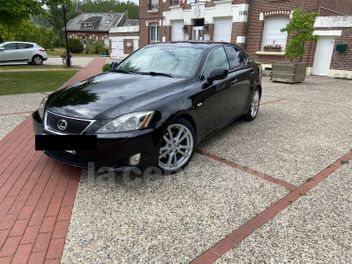 LEXUS 