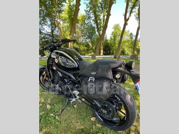 YAMAHA MT-09 850