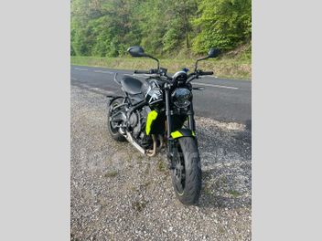 TRIUMPH TRIDENT 660