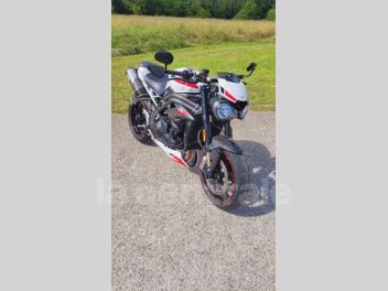 TRIUMPH SPEED TRIPLE 1050 RS