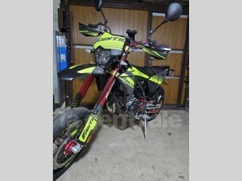 FANTIC MOTOR SUPERMOTARD 125