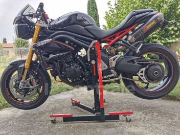 TRIUMPH SPEED TRIPLE 1050 R ABS