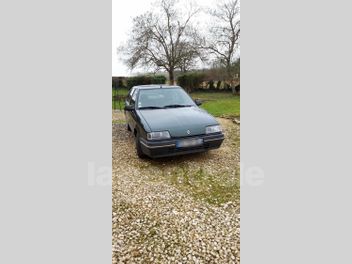 RENAULT R19 GTX 5P