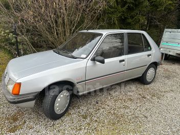 PEUGEOT 205 GT 5P
