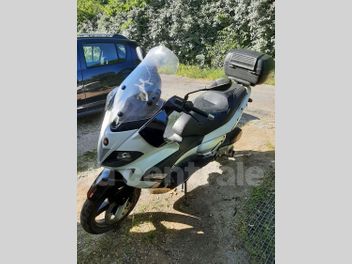 APRILIA SPORT CITY 300 CUBE IE