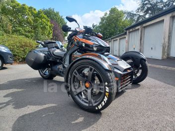 CAN AM RYKER 900
