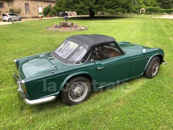TRIUMPH 