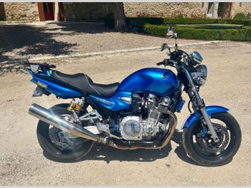 YAMAHA XJR 1300